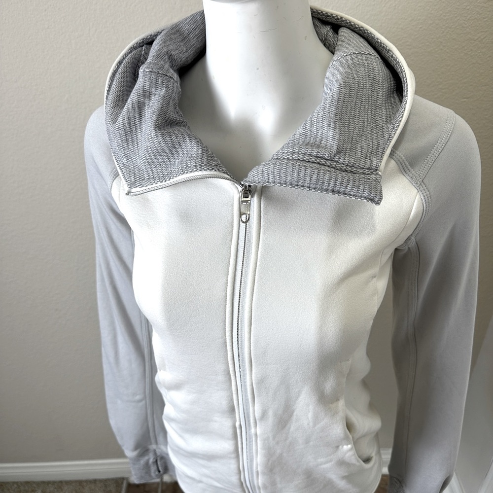 Lululemon zipdown